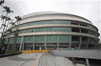 3維安勤務人員場勘涉偷簽名棒球　遭依竊盜罪起訴