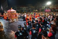 紙風車白沙屯拱天宮演出　媽祖登台獻祝福