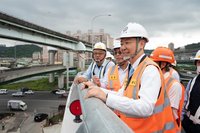 提前半年 國1五股交流道北出台64匝道拓寬5/7通車