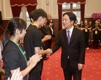 接見青志獎得主　總統：用教育為孩子裝上夢想翅膀