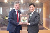 林佳龍歡迎懷俄明州長訪台　樂見能源等領域持續合作