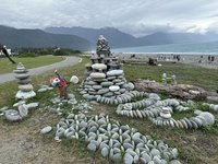 花蓮七星潭賞疊石藝術　攝影拍短影音創作拿獎金
