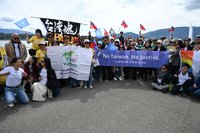 台灣民團日內瓦遊行挺台　高唱望春風令人動容