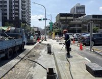 高雄科工館站擴大轉乘動線　憲政路增設人行道