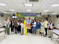 手作越南斗笠吊飾 移民署長照講座邀新住民夫妻共學