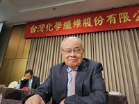 台化洪福源為去年虧損鞠躬道歉　有信心今年愈來愈好
