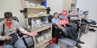 中油澎湖營業處號召捐血　挽袖送油卡