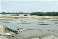 烏山頭水位降光電浮台觸底泥　能源署：已預防性拆卸