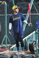 張仁瑋回防外野　平野惠一無奈之舉也想提升競爭