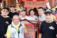 新北敬老卡擴大使用範圍　市長選將藍綠陣營都肯定