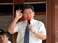 邱建富談吸引中間選民  6月底前宣布參選彰化縣長