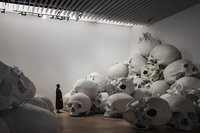 東京讓．穆克展34天湧10萬人 巨大頭骨掀社群打卡熱