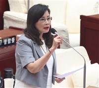 北市議員籲向立院溝通 促助理比照公務員調薪