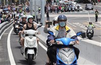 131萬機車族未投保強制險　違規行為可能收2罰單
