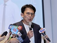 黃國昌回應質疑　強調新書內容皆事實