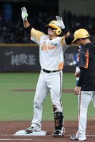 42歲陳鏞基連16季盜壘達陣　笑稱接下來可拚場內轟