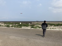 淨灘結合空拍　無人機自動巡查準備起飛