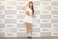 金佳垠出席活動甜笑熱舞　盼帶家人體驗台灣麻辣鍋