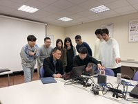陽明交大研發智慧表面魔鏡　精準反射助訊號不卡