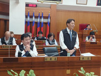 王忠銘：有意爭連任　尊重國民黨中央決定