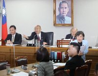 綠指修選罷法為「高虹安條款」　立院黨團協商無共識
