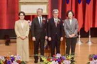 廖俊智任中研院長後滿頭白髮  蔡英文認虧欠很多
