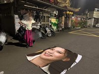 議員選舉布條遭法男挖走要創作 北市警迅速偵破