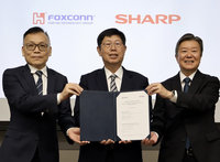 鴻海攜夏普策略合作　攻AI基建能源機器人