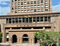 蔡鎮宇質疑郭明鑑兼任外職過多　籲國泰金修正偏差