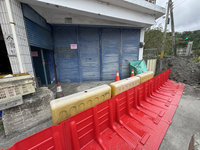 花蓮萬里溪堰塞湖維持黃色警戒　持續趕工加固