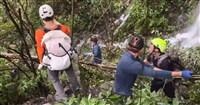 台中蝴蝶谷步道落石砸登山團　釀4死1傷