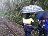4遊客行走阿里山林鐵軌道　每人最高罰5萬