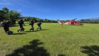 萬里溪堰塞湖5天勘查 空勤助林保署特遣隊入山