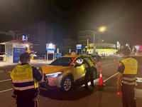 嘉市警4日晚封閉式路檢　酒駕毒駕各查獲1件