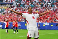 世界盃8強英格蘭逆轉挪威　FIFA稱貝林翰進球有效
