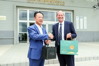 歐盟處長拜會翁章梁　實地了解無人機產業成果