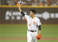 明星賽與王建民同隊當教練　潘威倫憶過往直言珍惜