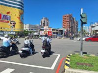 台中試辦紅燈減秒　4幹道67路口降曝曬時間