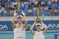 詹皓晴偕搭檔雅典網賽封后　暌違2年WTA巡迴賽奪冠