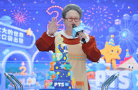 水果奶奶28年凍齡不變　趙自強秘訣是吃飽睡好