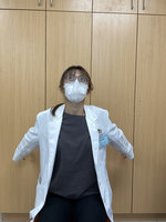 暑期手機滑不停　復健師：30-5原則遠離烏龜頸
