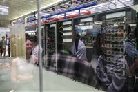 研調：拓展CPO交換器　瓶頸在光引擎良率、先進封裝