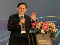 台股震盪　童子賢：別盯著綠紅聖誕樹、AI長期不泡沫