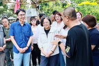 蔡英文訪中興新村談地方創生　盼青年把理想留在家鄉