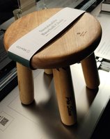 折損球棒變棒球椅、海廢做扭蛋　循環商品具巧思