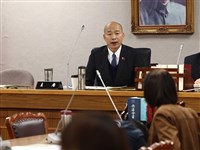 影片／韓國瑜主持朝野黨團協商　研商115年度總預算案