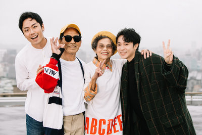 萬秀洗衣店爺奶出演青峰MV 前一晚緊張到睡不著[影]