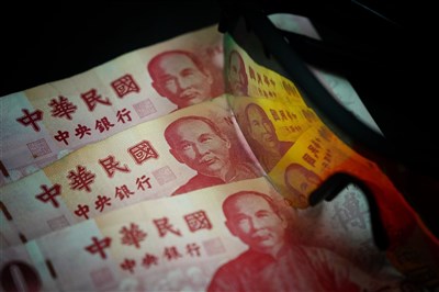 台股日均成交值締新猷 11月證交稅330億寫單月次高