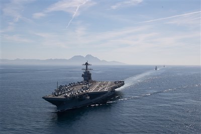 美衛星拍新疆 發現共軍仿造全尺寸福特號航艦當靶場