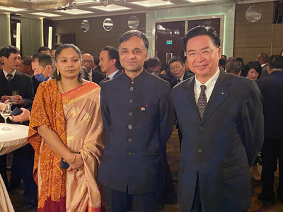 印度駐台代表:見證台灣選舉成就 印台因民主而團結